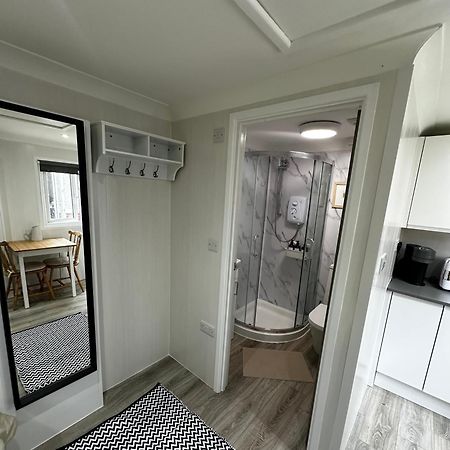 Peaceful Southbourne Studio - Pets Welcome Bournemouth Exteriör bild